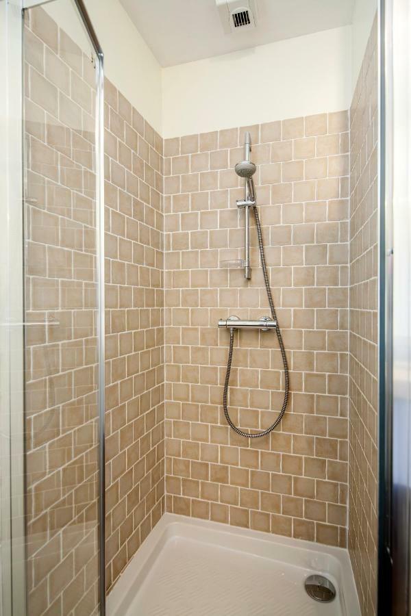 Chambres Et Table D'Hotes La Panacee Cuzance Ngoại thất bức ảnh